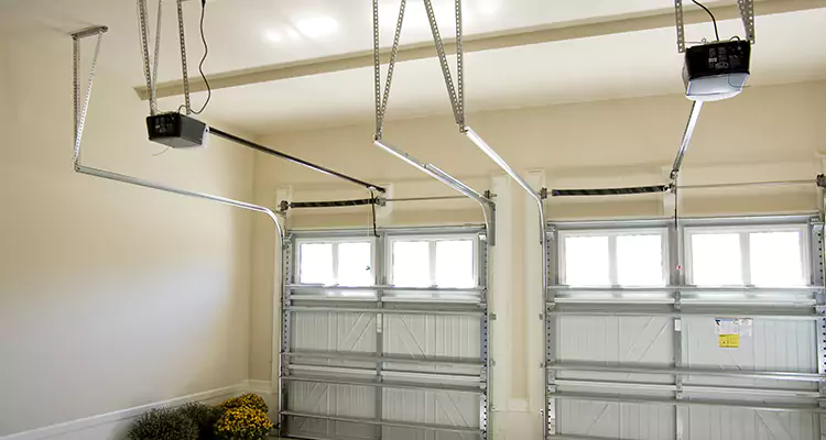 Residential Emergency Garage Door Repair in Opa-locka, FL