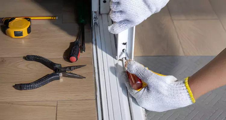 Screen Door Wheel Replacement in Opa-locka, FL