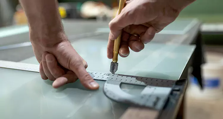 Glass Scratch Repair in Opa-locka, FL