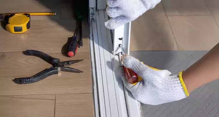 Closet Sliding Door Track Repair in Opa-locka, FL