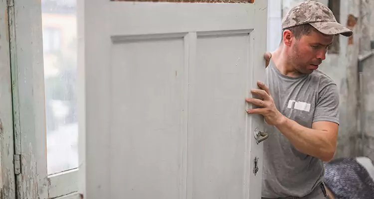 Home Front Door Replacement in Opa-locka, FL