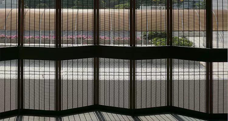 Front Screen Door Repair in Opa-locka, FL