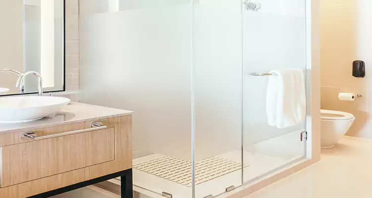 Expert Shower Door Fix and Repair in Opa-locka, FL