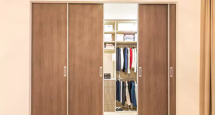 Sliding Closet Wardrobe Repairs in Opa-locka, FL
