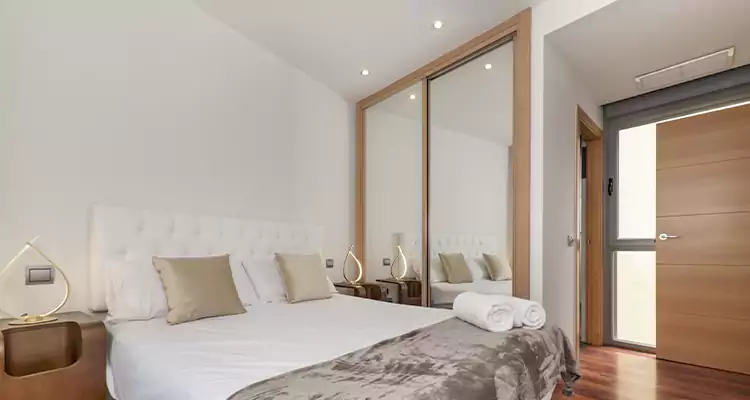 Sliding Wardrobe Door Mirror Replacement in Opa-locka, FL